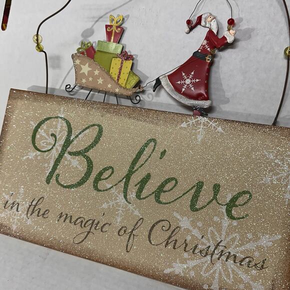 “Believe in the Magic of Christmas” Sign • Hanging Wall Decor - Picture 4 of 6